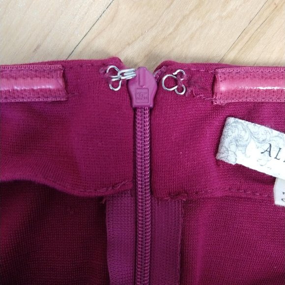 Strapless Circle Dress with Pockets - Picture 6 of 8